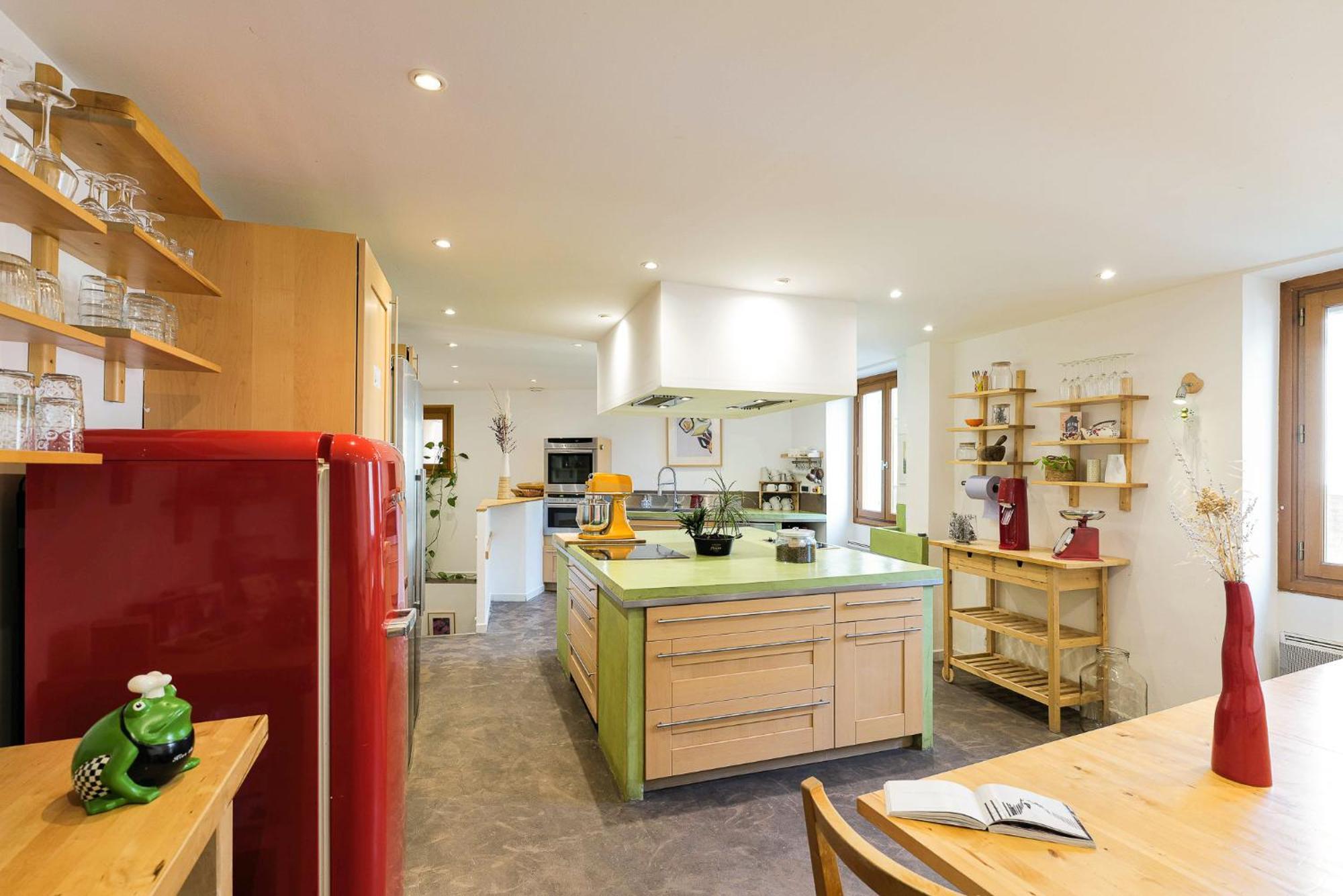 Saint-Jeannet  The Frogs' House - Yoga Retreat Bed & Breakfast エクステリア 写真