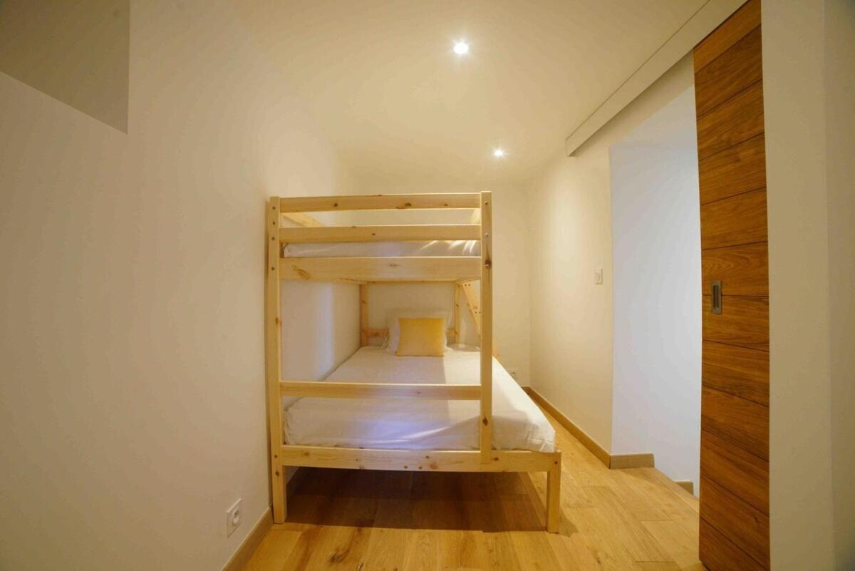 Saint-Jeannet  The Frogs' House - Yoga Retreat Bed & Breakfast エクステリア 写真